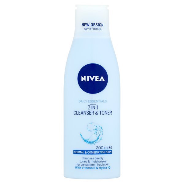 Nivea 2 In 1 Cleanser And Toner 200Ml