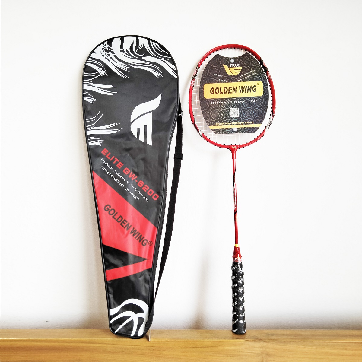 Golden Wing Brand Racket